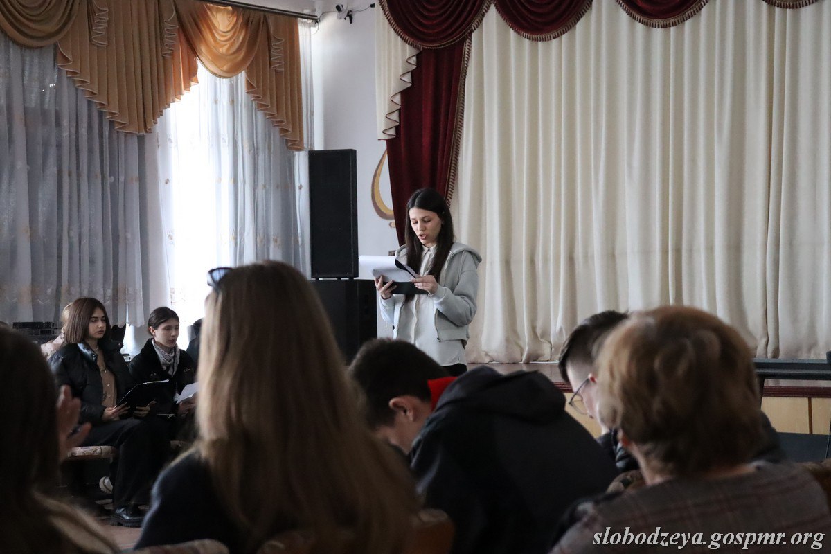 Команда Слободзейской школы №2 представит район в республиканском конкурсе «Моя страна – моё Приднестровье» Команда Слободзейской школы №2 представит район в республиканском конкурсе «Моя страна – моё Приднестровье»