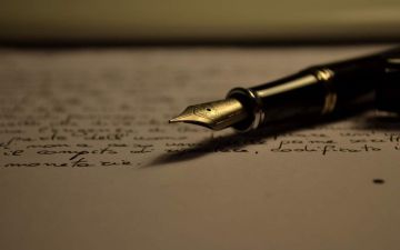 Президент Вадим Красносельский поздравил писателей Приднестровья с профессиональным праздником