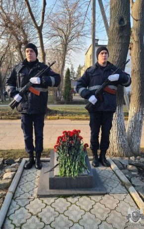 � �������� ������� ������ �������� ����������� �������