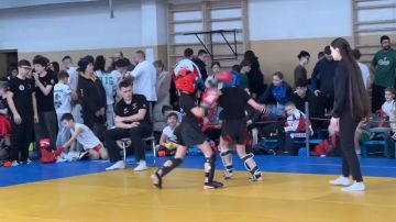 6-7 марта в Тираспольской СДЮШОР борьбы и бокса прошел Открытый чемпионат и первенство ПМР по кикбоксингу в разделах К-1, лоу-кик и кик-лайт