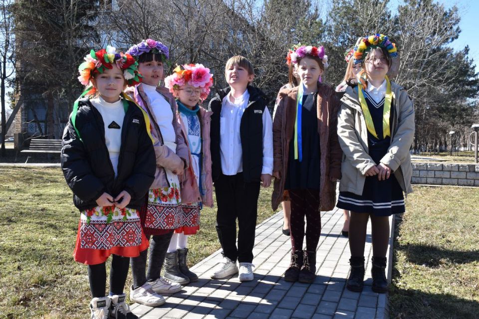 В Каменке почтили память Тараса Шевченко В Каменке почтили память Тараса Шевченко