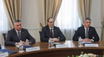 ������� ����� ������ �� �������������� �����-���������������� ��������� ������ ���� ����������� ����, ������ � ��������� �����, ������ ����� ��� ��� ������� �������� �� ������� � ������� �������, �����, �������� � ������