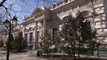 � ���������� ��������-������������� ����� �������� ������-������������ �����������, ����������� 150-����� �� ��� �������� ����������� ������� � �������� ������ ���� ��������� �����