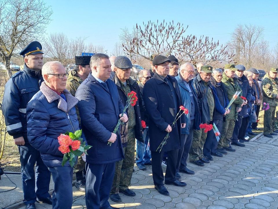 Дубоссарцы сегодня вспоминают защитников Приднестровья, которые погибли в боях 14 марта 1992 года Дубоссарцы сегодня вспоминают защитников Приднестровья, которые погибли в боях 14 марта 1992 года