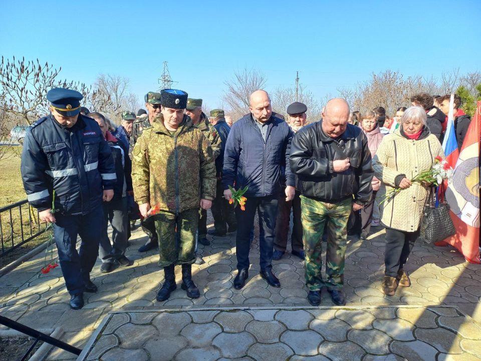 Дубоссарцы сегодня вспоминают защитников Приднестровья, которые погибли в боях 14 марта 1992 года Дубоссарцы сегодня вспоминают защитников Приднестровья, которые погибли в боях 14 марта 1992 года