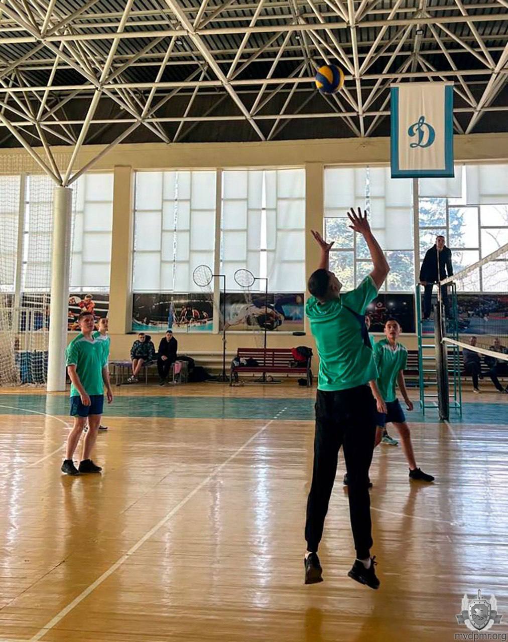 Турнир по волейболу в память о коллеге Турнир по волейболу в память о коллеге