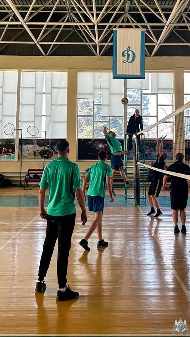 Турнир по волейболу в память о коллеге Турнир по волейболу в память о коллеге