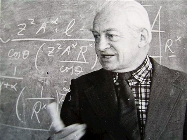 Сегодня исполняется 111 лет со дня рождения Наума Леонидовича Григорова — выдающегося учёного в области астрофизики (1915-2005)