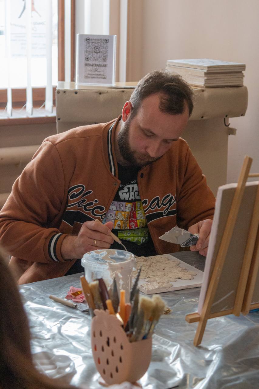 Искусство в объеме. Во Дворце культуры им. П. Ткаченко царила атмосфера чистого творчества и вдохновения Искусство в объеме. Во Дворце культуры им. П. Ткаченко царила атмосфера чистого творчества и вдохновения