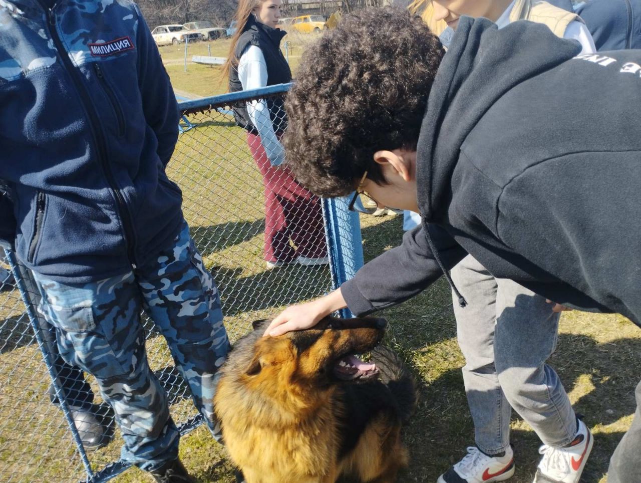 Более 70 школьников побывали на экскурсии в СОБР «Днестр» Более 70 школьников побывали на экскурсии в СОБР «Днестр»