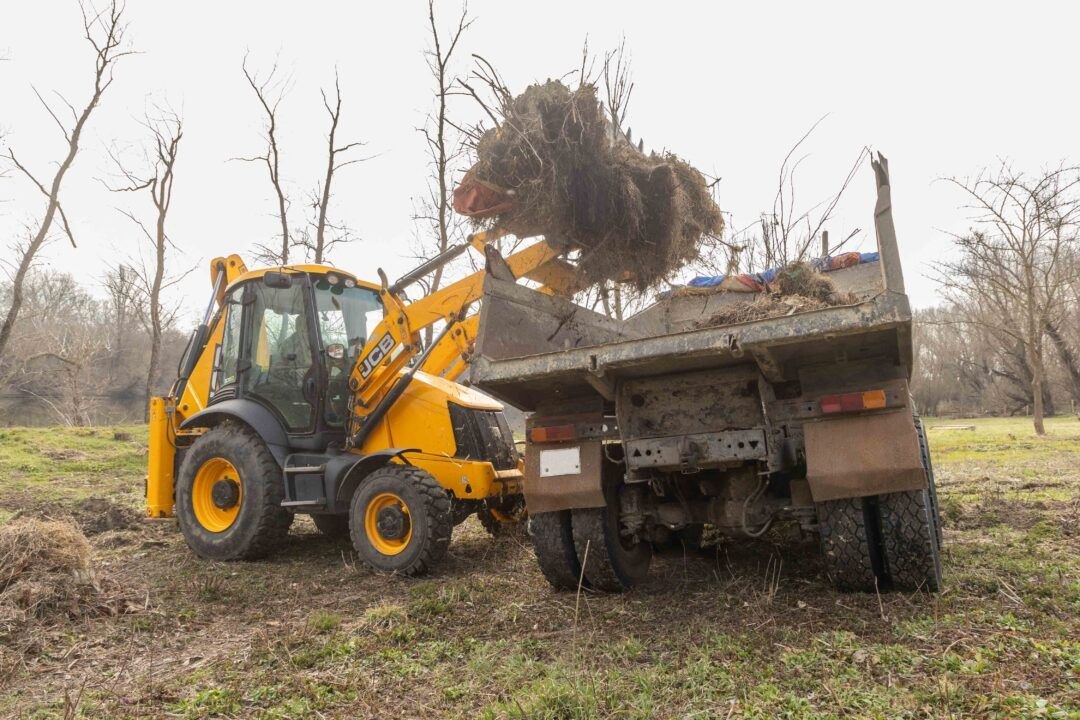Военнослужащие провели выездной субботник в оздоровительном комплексе «Днестровские зори» Военнослужащие провели выездной субботник в оздоровительном комплексе «Днестровские зори»