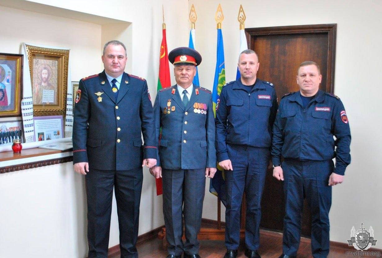 Заслуженные награды за ответственную службу Заслуженные награды за ответственную службу