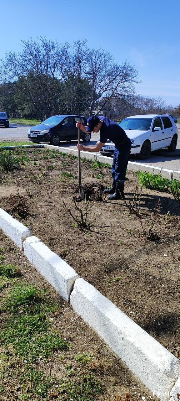 Личный состав подразделений ГУпЧС принял участие в республиканском субботнике Личный состав подразделений ГУпЧС принял участие в республиканском субботнике