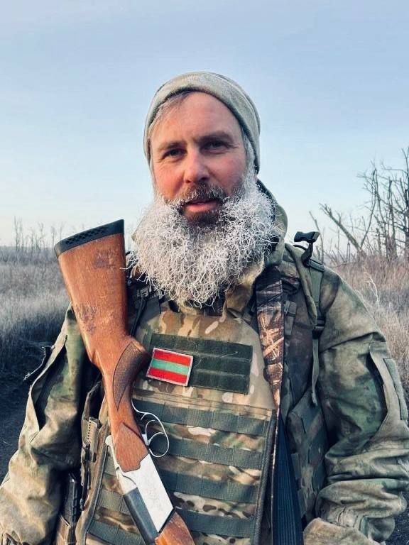 ����� ���