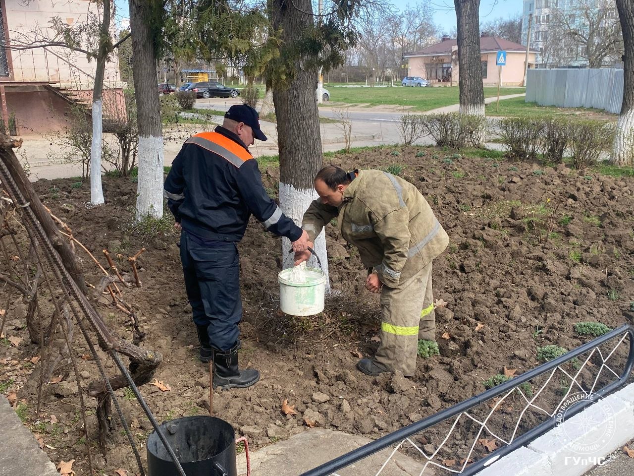 Личный состав подразделений ГУпЧС принял участие в республиканском субботнике Личный состав подразделений ГУпЧС принял участие в республиканском субботнике