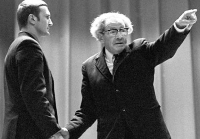 В Бендерах случались встречи с великими артистами, композиторами и писателями, но одна из них запомнилась особенно