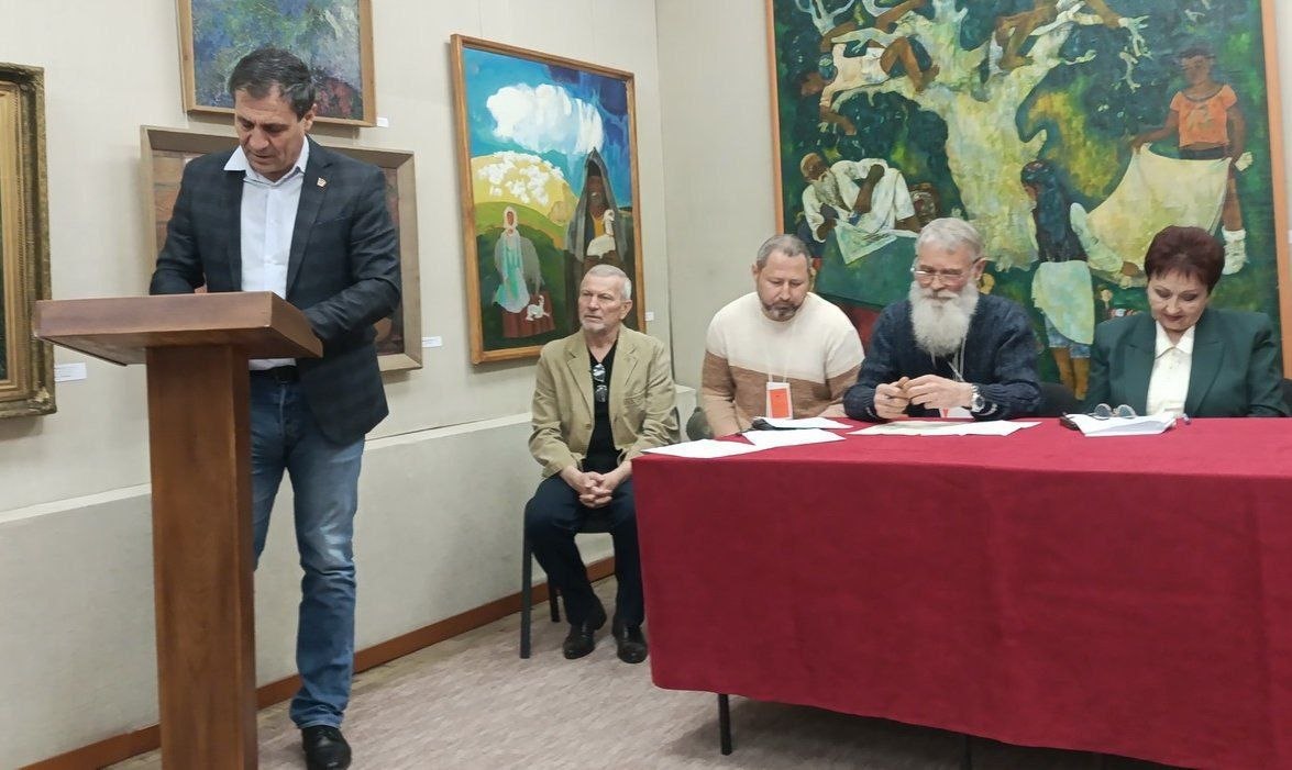 Глава Бендер Роман Иванченко принял участие в 16-м съезде Союза художников ПМР Глава Бендер Роман Иванченко принял участие в 16-м съезде Союза художников ПМР