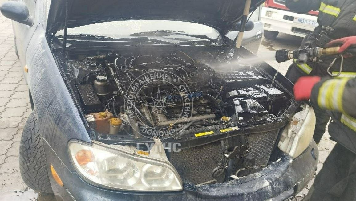 ЗА СУТКИ ГОРЕЛИ ДВА АВТОМОБИЛЯ ЗА СУТКИ ГОРЕЛИ ДВА АВТОМОБИЛЯ