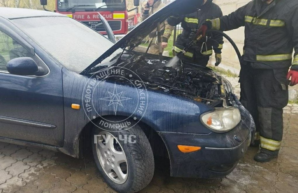 ЗА СУТКИ ГОРЕЛИ ДВА АВТОМОБИЛЯ