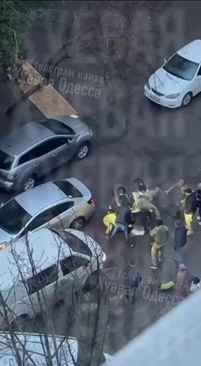 Очевидно ТЦК решили тотально беспределить, так как им поставлена задача любыми способами отлавливать и запугивать крепостных