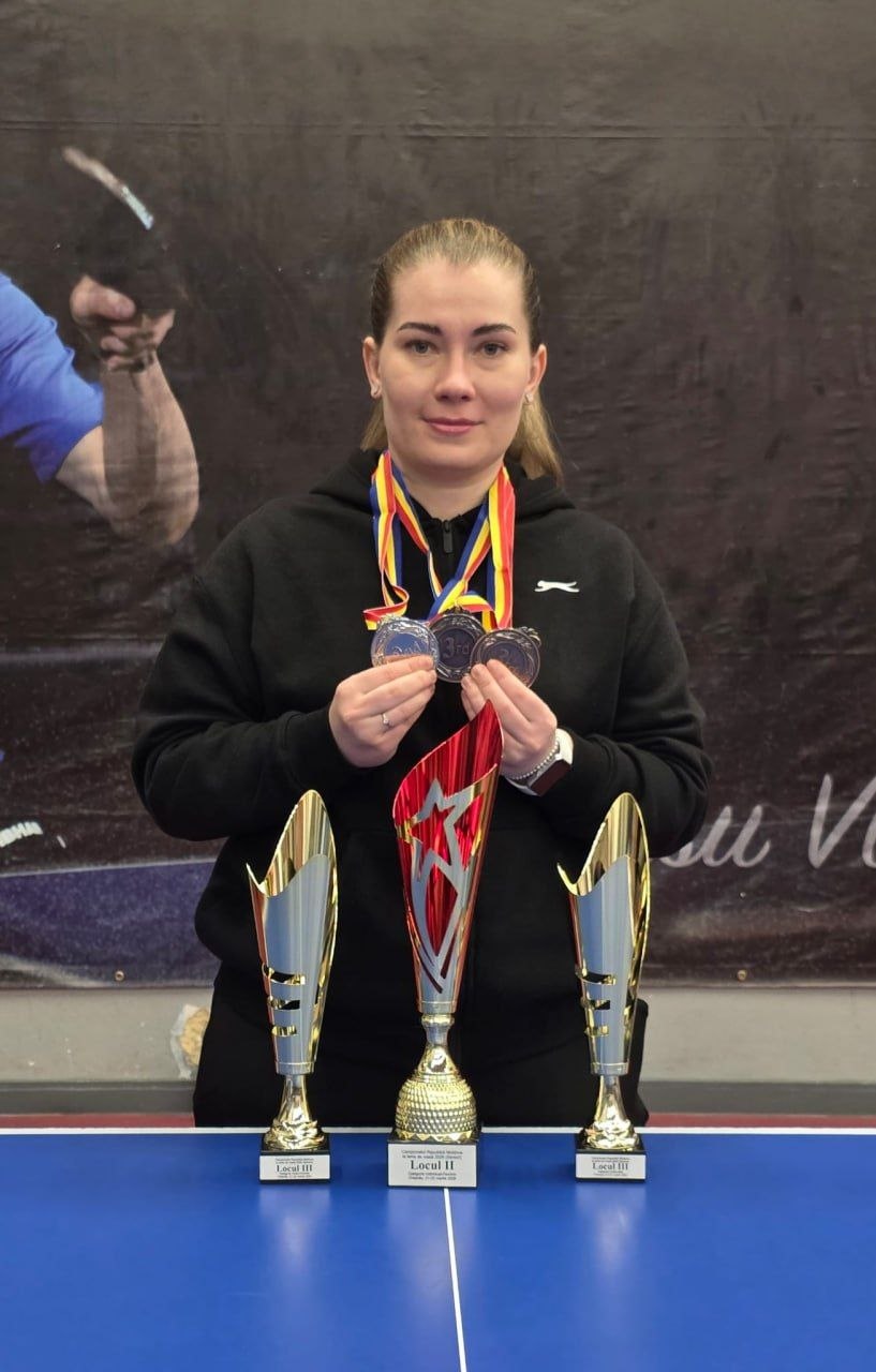 Воспитанницы Республиканской школы настольного тенниса в Дубоссарах отобрались на чемпионат Европы Воспитанницы Республиканской школы настольного тенниса в Дубоссарах отобрались на чемпионат Европы