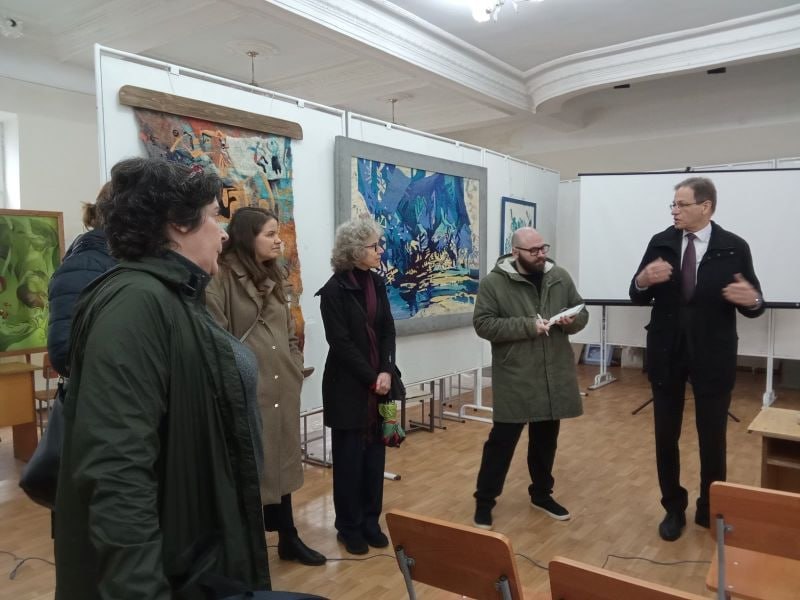 Делегация посольства Германии во главе с Послом Хубертом Книршем посетила Бендерский высший художественный колледж им. В.И. Постойкина Делегация посольства Германии во главе с Послом Хубертом Книршем посетила Бендерский высший художественный колледж им. В.И. Постойкина