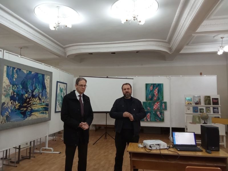 Делегация посольства Германии во главе с Послом Хубертом Книршем посетила Бендерский высший художественный колледж им. В.И. Постойкина Делегация посольства Германии во главе с Послом Хубертом Книршем посетила Бендерский высший художественный колледж им. В.И. Постойкина