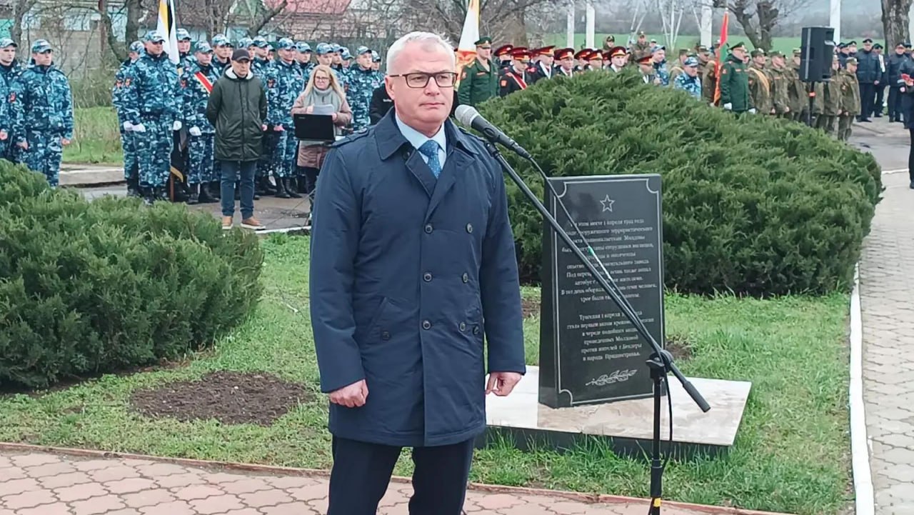 Заместитель председателя Правительства Виталий Нягу: «За сухими цифрами статистики погибших и раненых стоят судьбы десятков людей, потерявших своих близких. Этой трагедии должна быть дана международная правовая оценка»