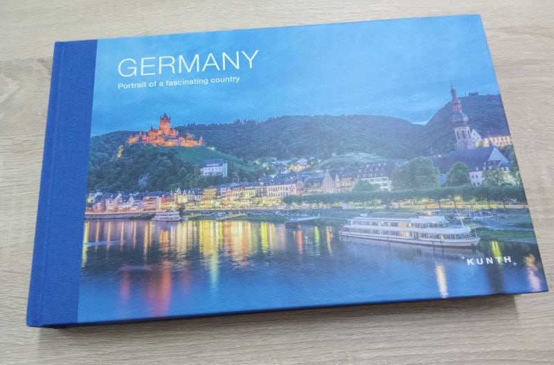 Делегация посольства Германии во главе с Послом Хубертом Книршем посетила Бендерский высший художественный колледж им. В.И. Постойкина Делегация посольства Германии во главе с Послом Хубертом Книршем посетила Бендерский высший художественный колледж им. В.И. Постойкина