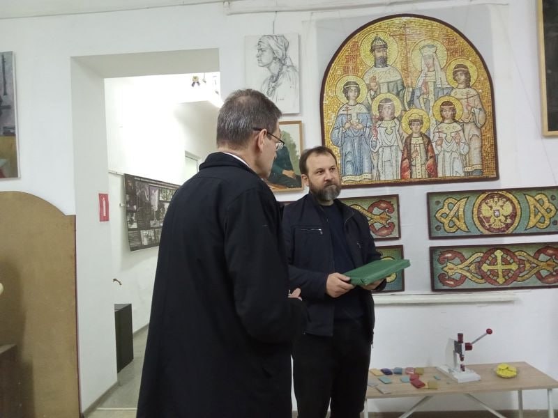 Делегация посольства Германии во главе с Послом Хубертом Книршем посетила Бендерский высший художественный колледж им. В.И. Постойкина Делегация посольства Германии во главе с Послом Хубертом Книршем посетила Бендерский высший художественный колледж им. В.И. Постойкина