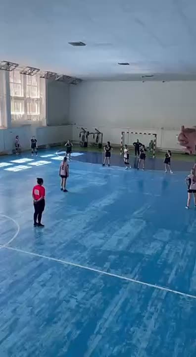 Гандболистки СДЮШОР-1 одержали победу в приднестровском дерби