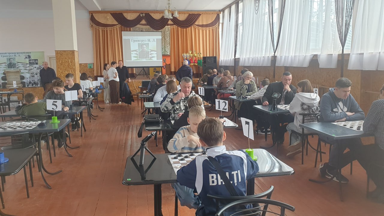 Бендерская школа шашек, которую основал Николай Грингруз, всегда была сильнейшей в Молдавии и остается таковой Бендерская школа шашек, которую основал Николай Грингруз, всегда была сильнейшей в Молдавии и остается таковой