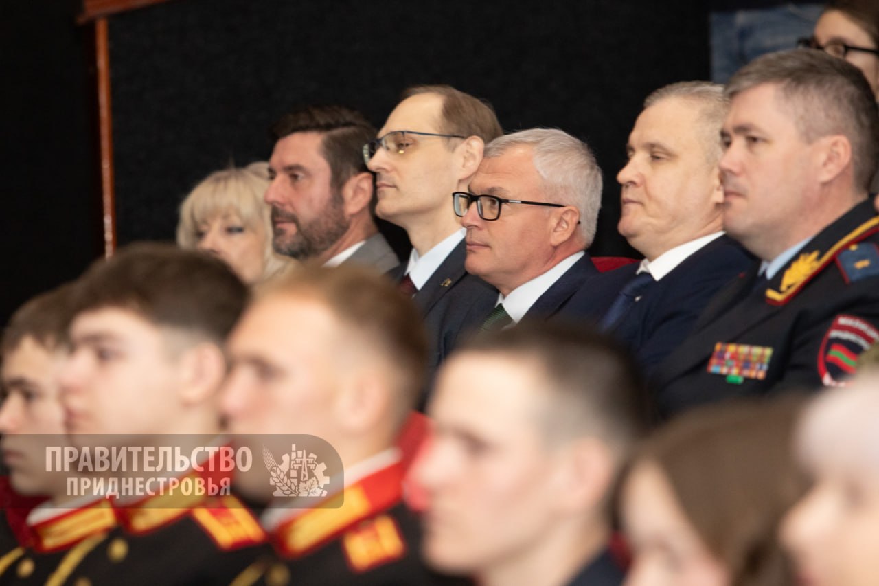 В кинотеатре «Тирасполь» состоялась премьера документального фильма «Приднестровский народ: выкованный веками» В кинотеатре «Тирасполь» состоялась премьера документального фильма «Приднестровский народ: выкованный веками»