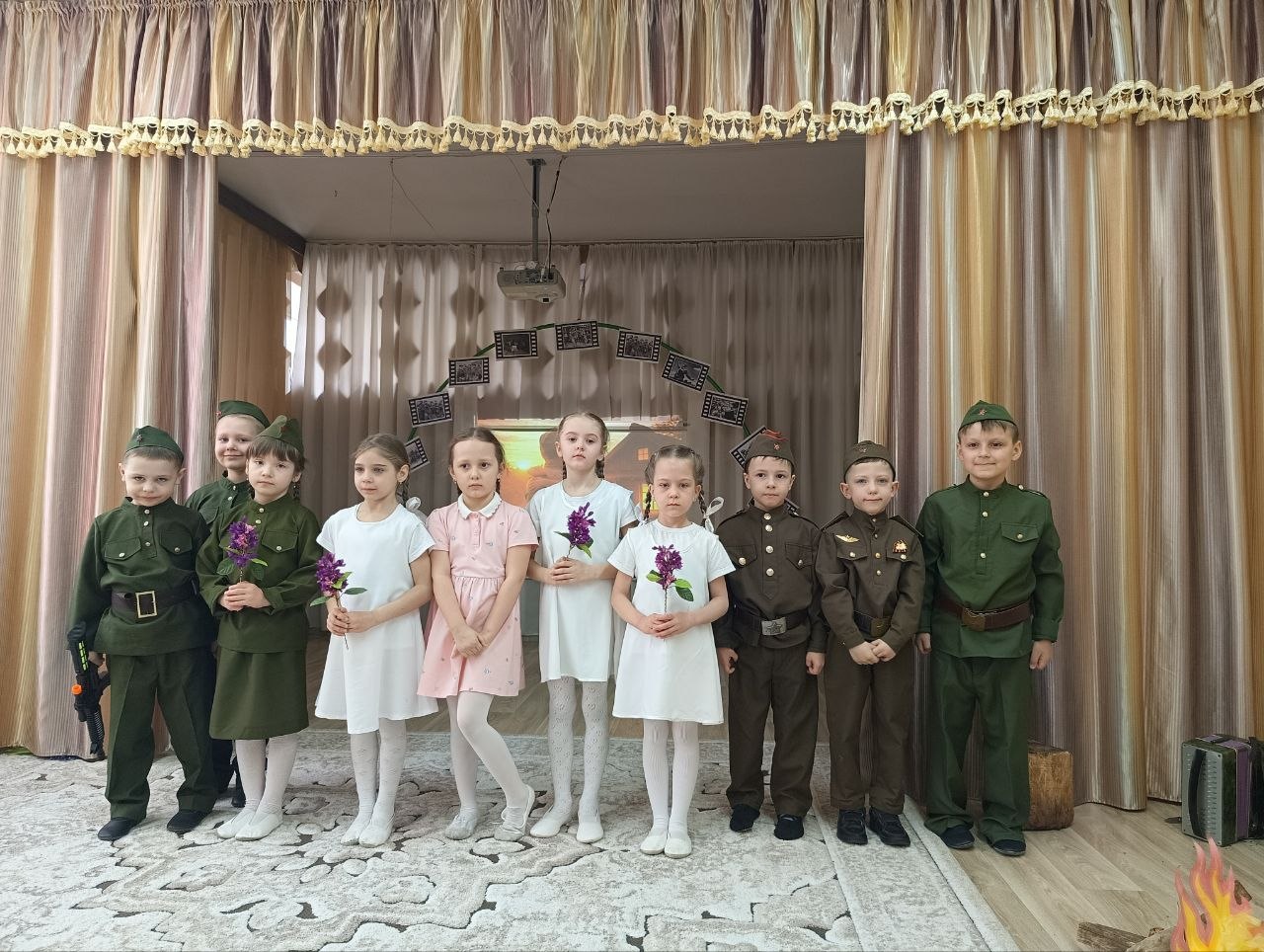 В Бендерах стартовал муниципальный тур патриотического фестиваля-конкурса «Мы этой памяти верны» В Бендерах стартовал муниципальный тур патриотического фестиваля-конкурса «Мы этой памяти верны»