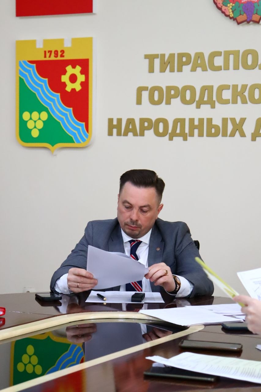 Представители госадминистрации приняли участие в заседании комиссии городского совета по социальной политике Представители госадминистрации приняли участие в заседании комиссии городского совета по социальной политике