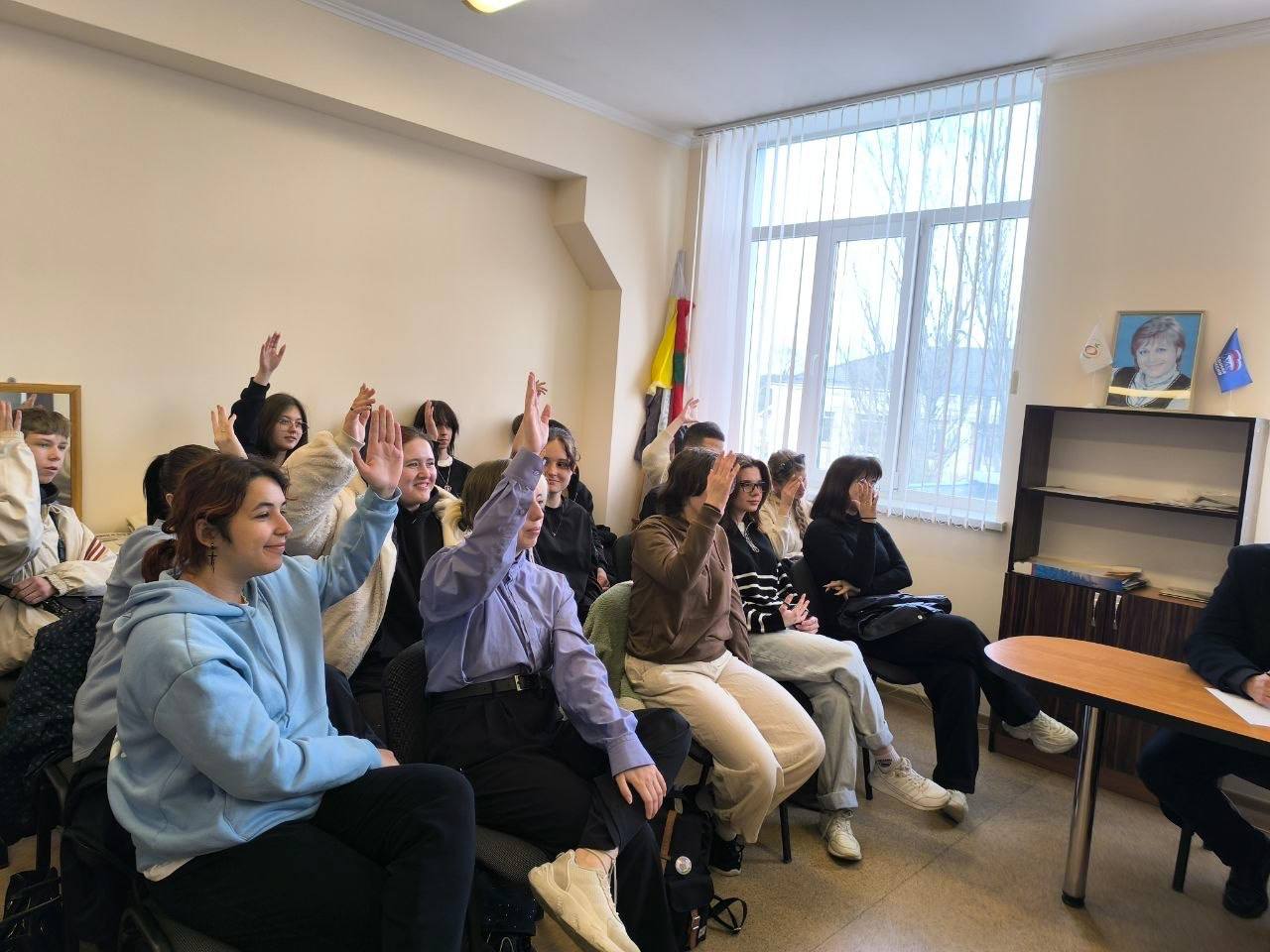 В преддверии Дня космонавтики в Бендерах прошла интерактивная игра «Самый умный космонавт», организованная городским отделением РПП «Обновление» В преддверии Дня космонавтики в Бендерах прошла интерактивная игра «Самый умный космонавт», организованная городским отделением РПП «Обновление»