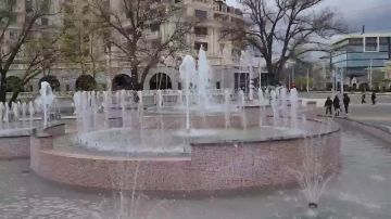 В Тирасполе в честь 82-й годовщины освобождения города от фашистских захватчиков запустили фонтаны