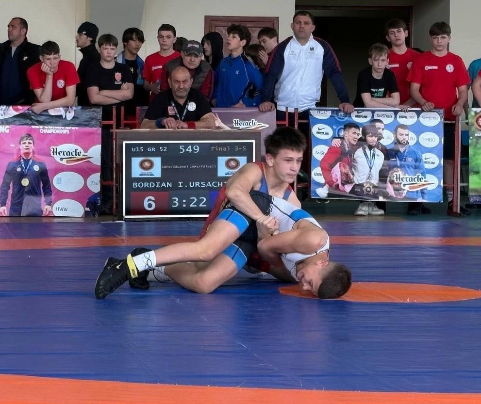 Бендерские борцы выиграли командный зачет на чемпионате Молдавии U15 Бендерские борцы выиграли командный зачет на чемпионате Молдавии U15