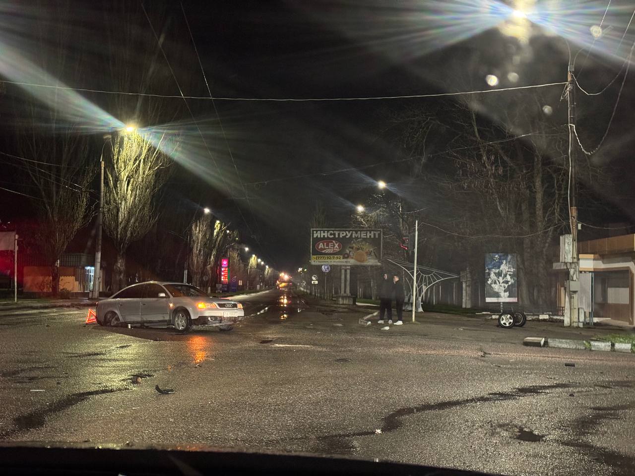 Сразу 2 серьёзных ДТП произошли в Тирасполе минувшей ночью Сразу 2 серьёзных ДТП произошли в Тирасполе минувшей ночью