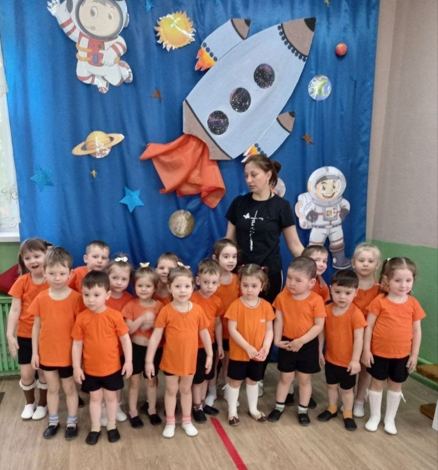 Маленькие звёзды большого космоса Маленькие звёзды большого космоса