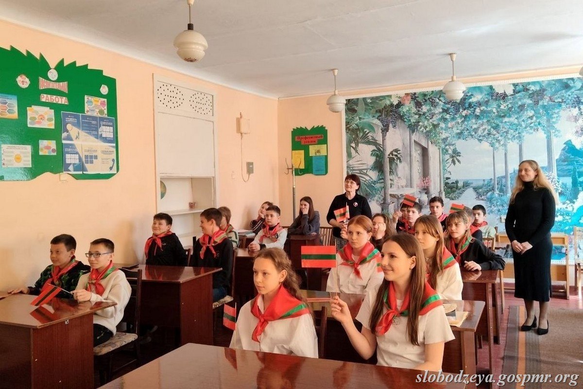 Космическая неделя в Кицканской средняя школе № 1 Космическая неделя в Кицканской средняя школе № 1