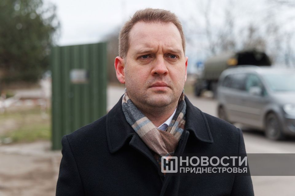 РФ заинтересована в стабильном развитии Приднестровья, сказал на круглом столе в Приднестровском госуниверситете российский сопредседатель ОКК Айрат Абдуллин