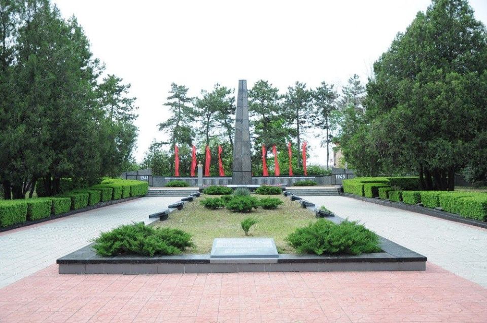 Итоги госпрограммы по благоустройству памятных мест
