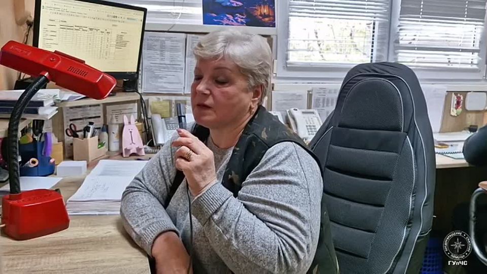 До слёз: в столичной пожарной части на пенсию проводили командира отделения с 30-летним стажем