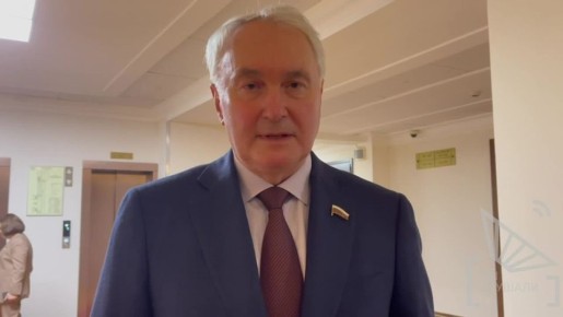 РФ защитит мир на Днестре независимо от того, останется ли Молдова в СНГ или не останется, заявил председатель комитета Госдумы по обороне Андрей Картаполов