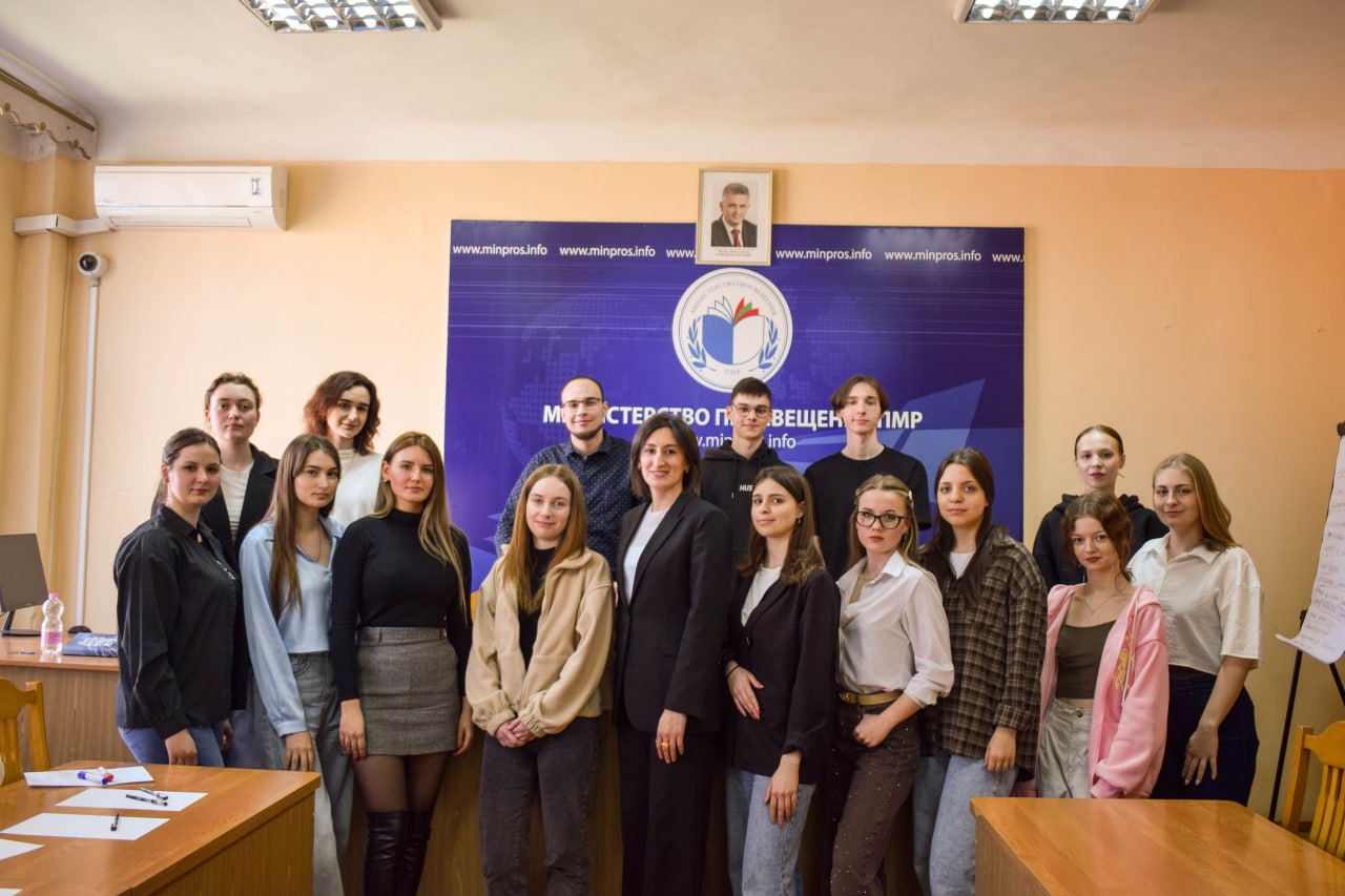 Стартовала «Карьерная школа»: как прошла первая половина проекта