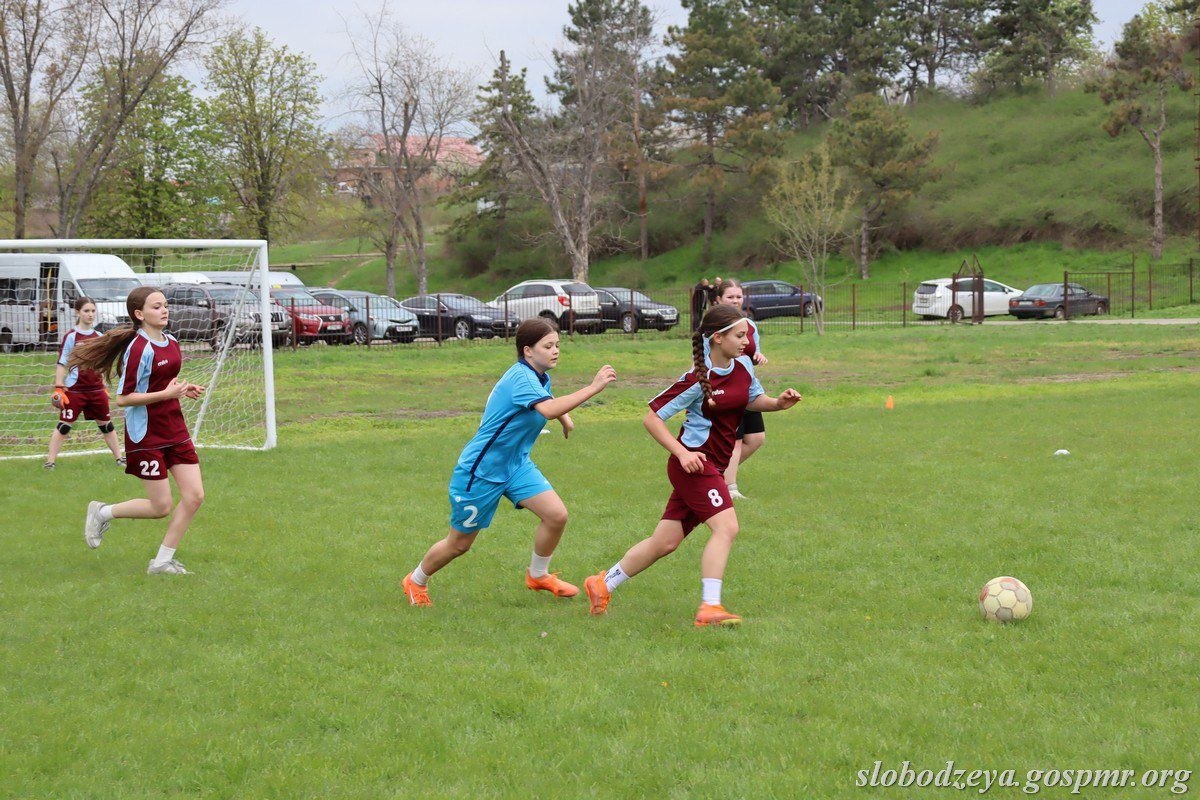 В Слободзее также прошёл первый этап финала турнира «Кожаный мяч – 2025–2026» В Слободзее также прошёл первый этап финала турнира «Кожаный мяч – 2025–2026»