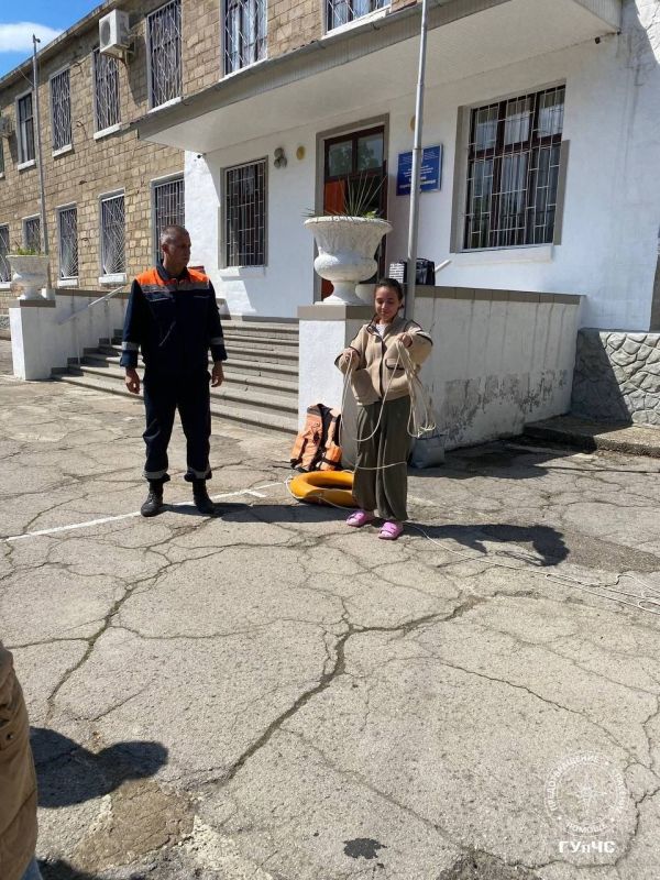 Купальный сезон далеко, но напоминать о безопасности никогда не рано Купальный сезон далеко, но напоминать о безопасности никогда не рано