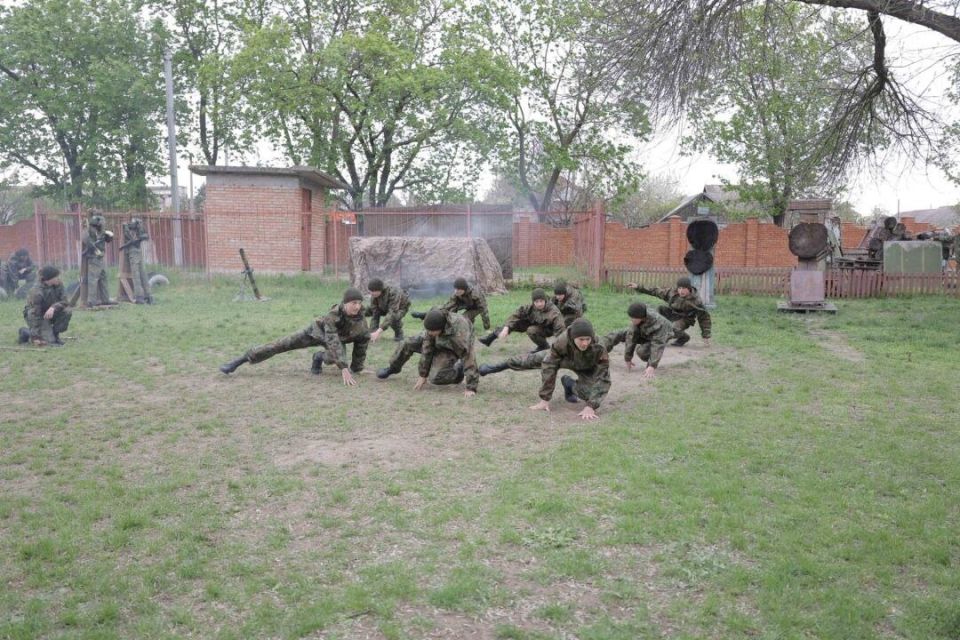 В Тираспольском Суворовском училище прошел День открытых дверей В Тираспольском Суворовском училище прошел День открытых дверей