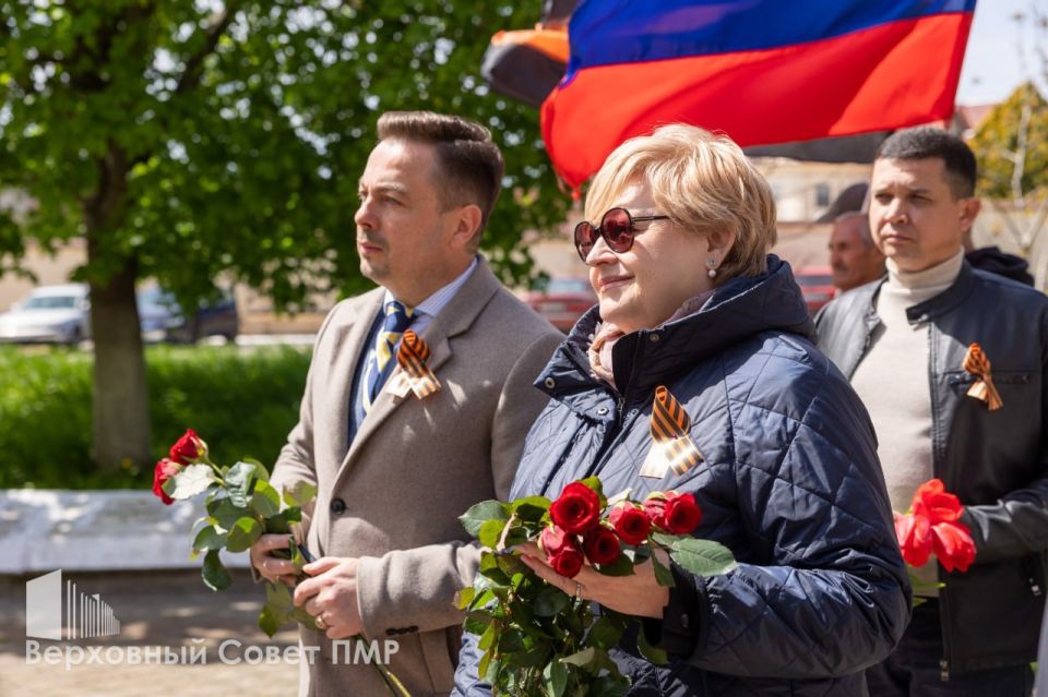 В Приднестровье продолжается акция «Георгиевская ленточка» В Приднестровье продолжается акция «Георгиевская ленточка»